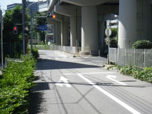 写真:歩道1