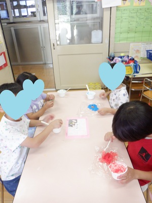 バスボム作りをしているところ