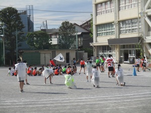 前野小 「運動発表会」の練習の様子