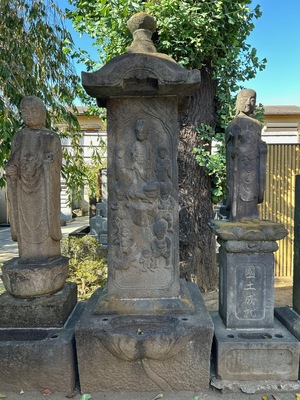 東光寺寛文二年庚申塔