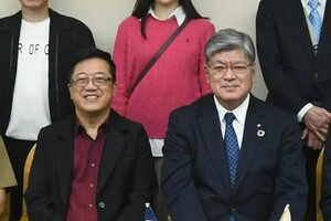 写真:ダト・ピーター・ン様と坂本区長